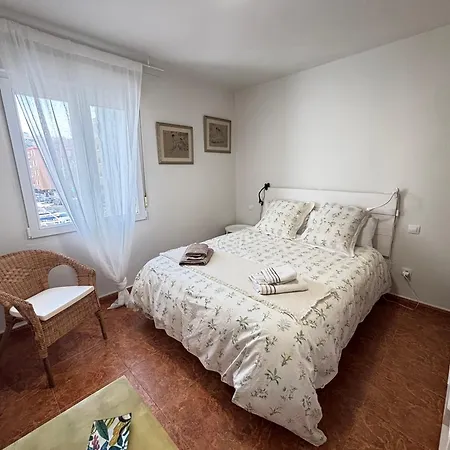 Reformado Junto A La Playa *